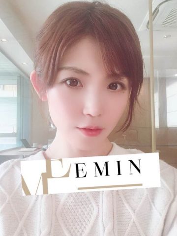 Emin/オーナーセラピスト渋谷みこ (33)